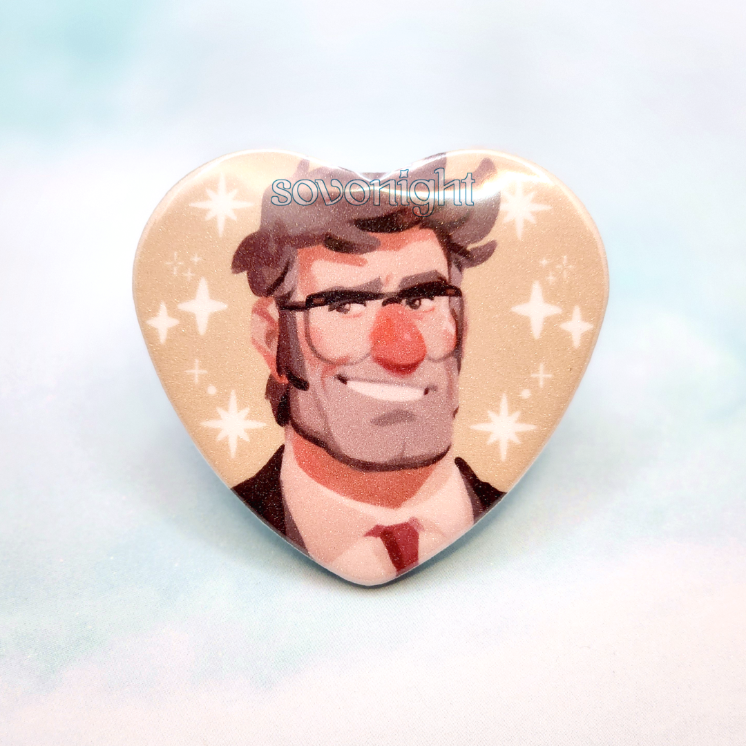 [PREORDER] Dr. Mystery | Glitter Heart Button